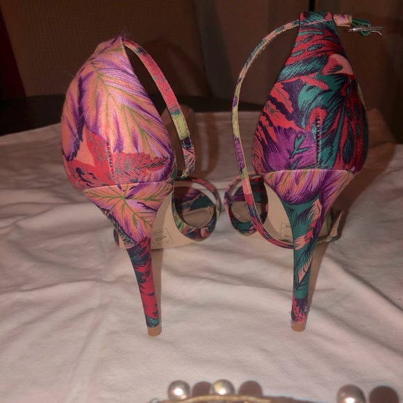 Just fab - Picture 2 of 4